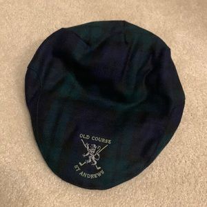 Pure Wool Golf Cap in Graham of Montrose. Old course St Andrew’s